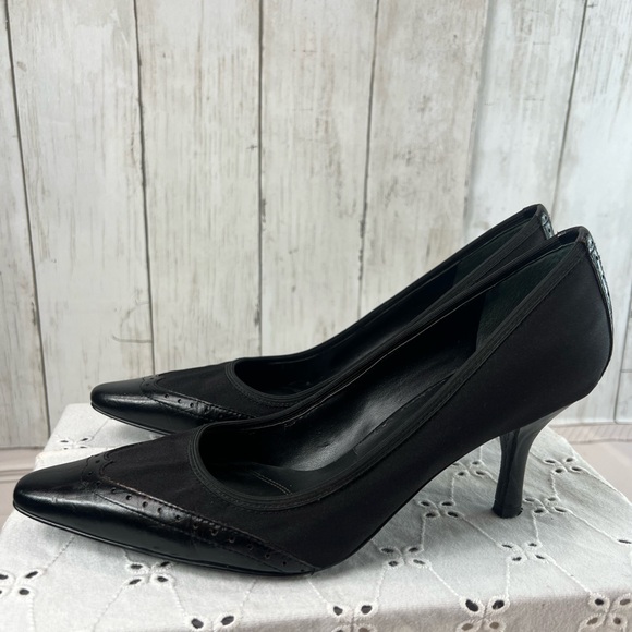 Black kitten Heel Pointy Toe unisa women Two-Tone Fabric Canvas & Leather Sz 6M - Picture 1 of 17
